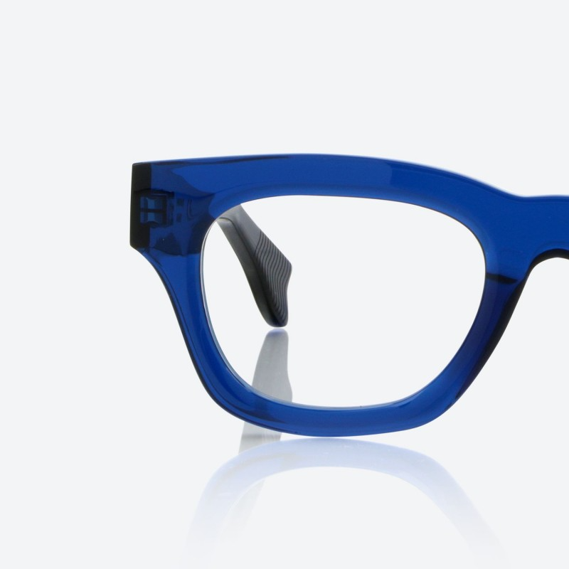 MK273 C40  CRYSTAL BLUE