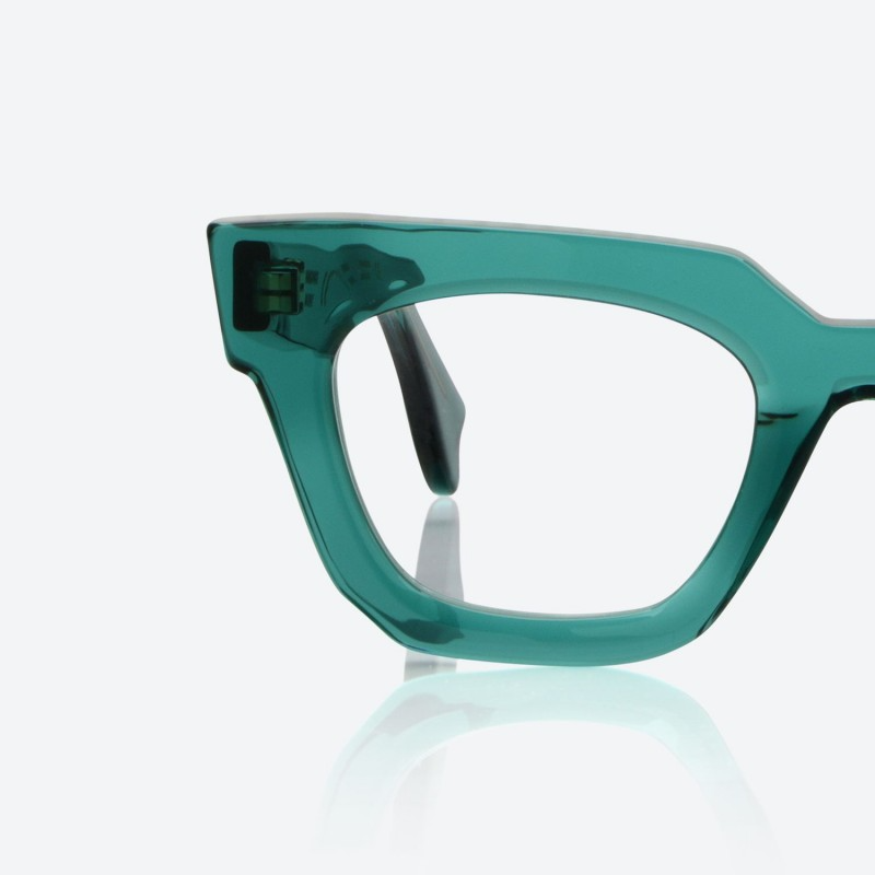 MK277 C38 CRYSTAL EMERALD