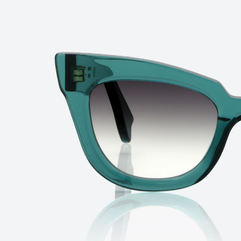 MK278 C38 CRYSTAL EMERALD