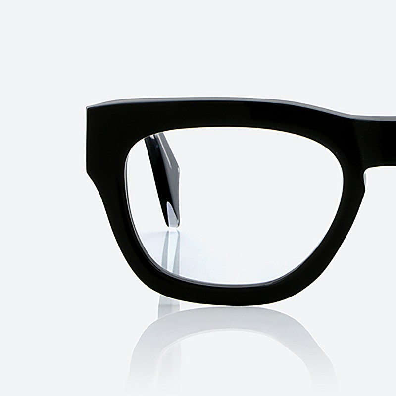 MK323 C1Y BLACK