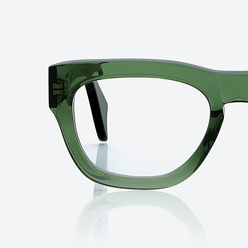 MK323 C29 CRYSTAL GREEN